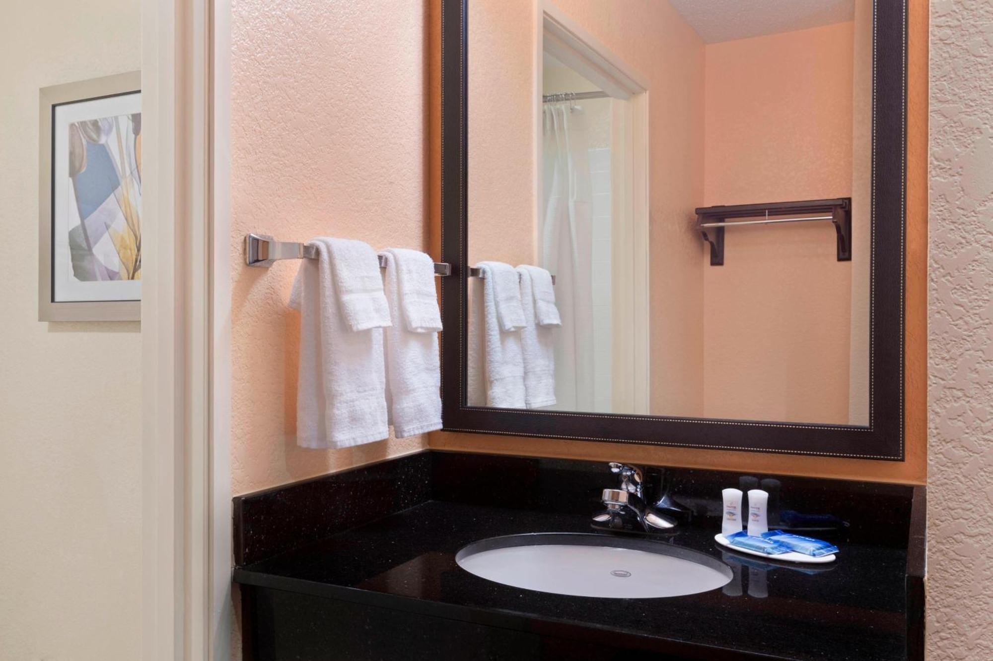 Fairfield Inn And Suites By Marriott Tampa Brandon Heartland Exteriér fotografie